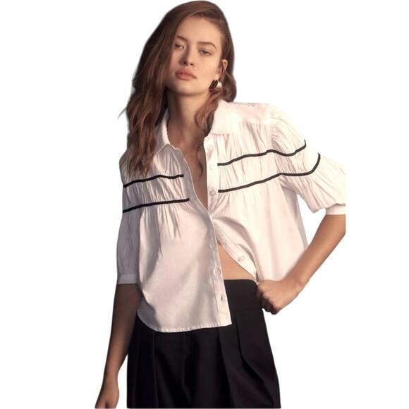 Maeve Anthropologie Short Sleeve Shirred White Black Blouse Top size XXS - Picture 1 of 10